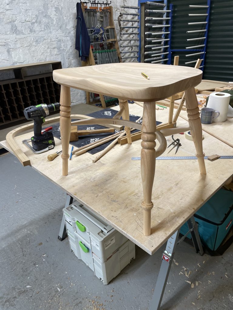 Windsor chair build by Iain Stirling of Chapelhill Fine Furniture.